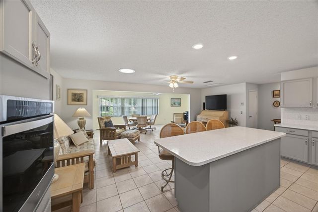 9639 SW 94TH AVENUE C, Ocala, FL 34481