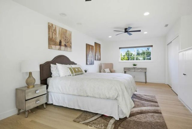 10232 Hialeah, Cypress, CA 90630