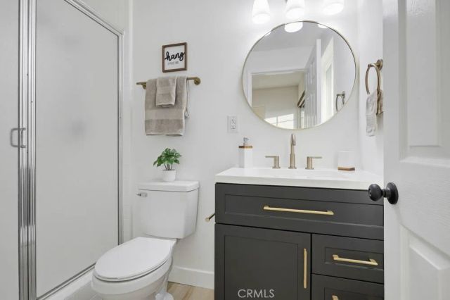 10232 Hialeah, Cypress, CA 90630