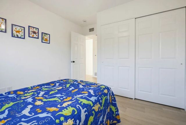 10232 Hialeah, Cypress, CA 90630