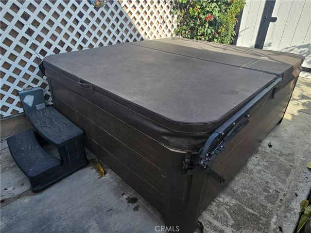 10232 Hialeah, Cypress, CA 90630