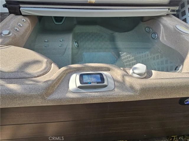 10232 Hialeah, Cypress, CA 90630