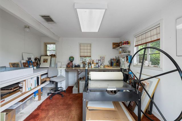 324 E Hampton Way, Fresno, CA 93704