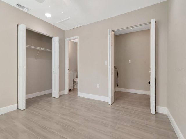 1211 62ND AVENUE E, Bradenton, FL 34203