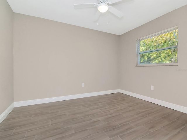 1211 62ND AVENUE E, Bradenton, FL 34203