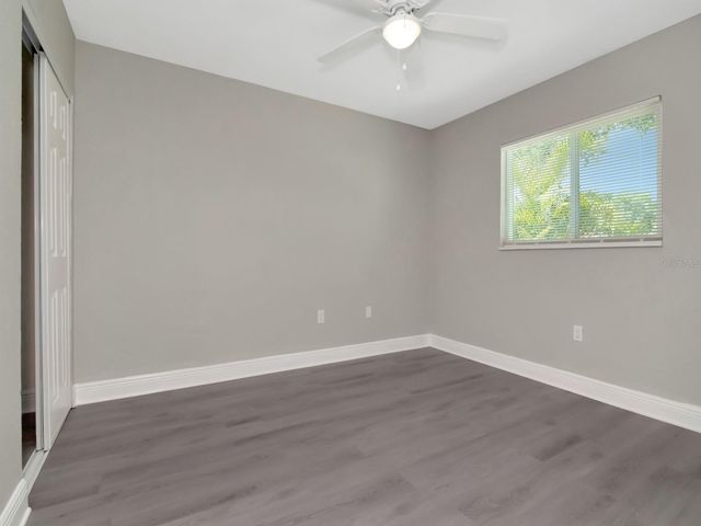 1211 62ND AVENUE E, Bradenton, FL 34203