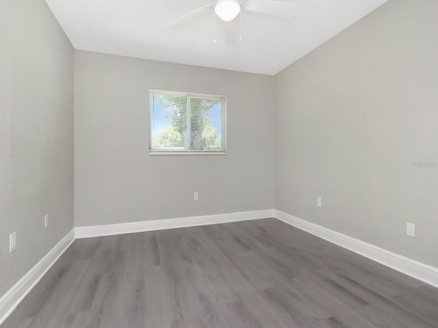 1211 62ND AVENUE E, Bradenton, FL 34203