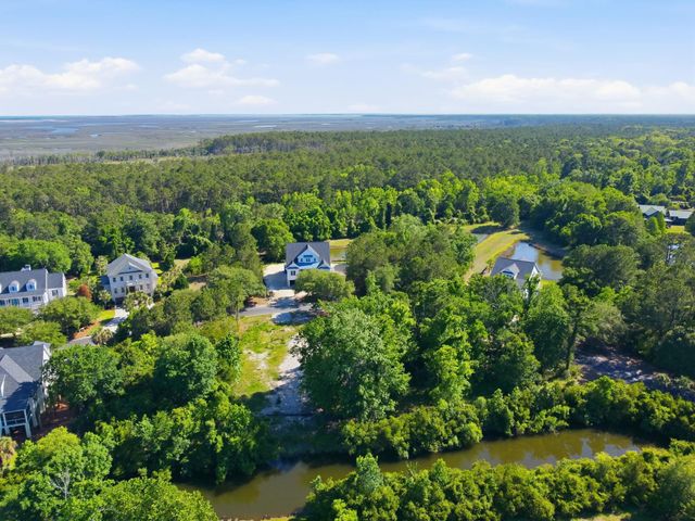 299 Colony Club Dr., Georgetown, SC 29440