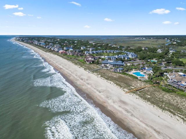 299 Colony Club Dr., Georgetown, SC 29440