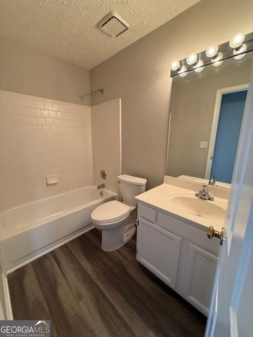 4144 Pinehurst Valley Drive, Decatur, GA 30034