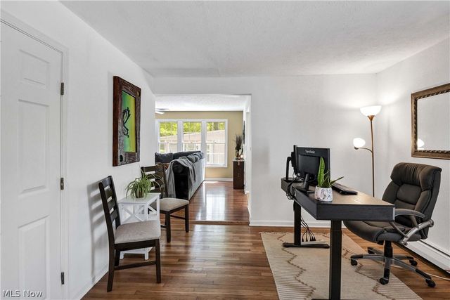 32207 Lake Road, Avon Lake, OH 44012