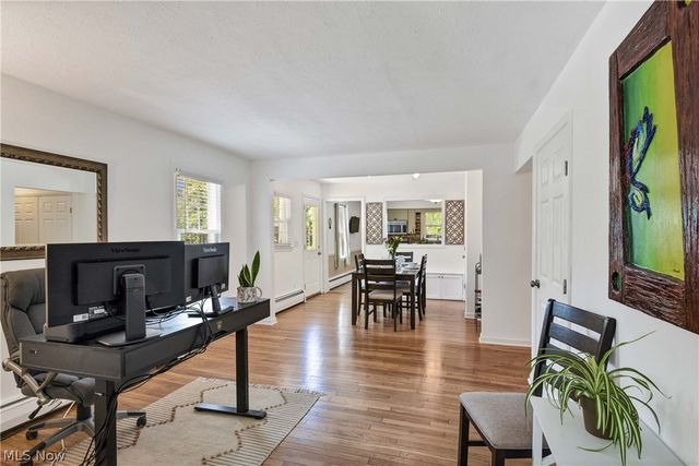 32207 Lake Road, Avon Lake, OH 44012