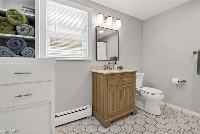 32207 Lake Road, Avon Lake, OH 44012