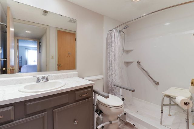 111 Rust Road 110, Bloomington, IL 61701