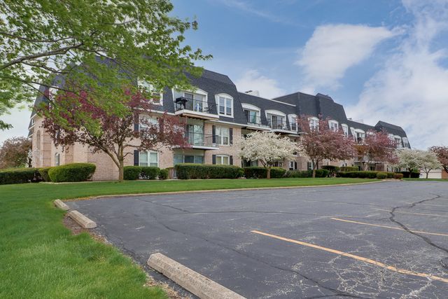 111 Rust Road 110, Bloomington, IL 61701