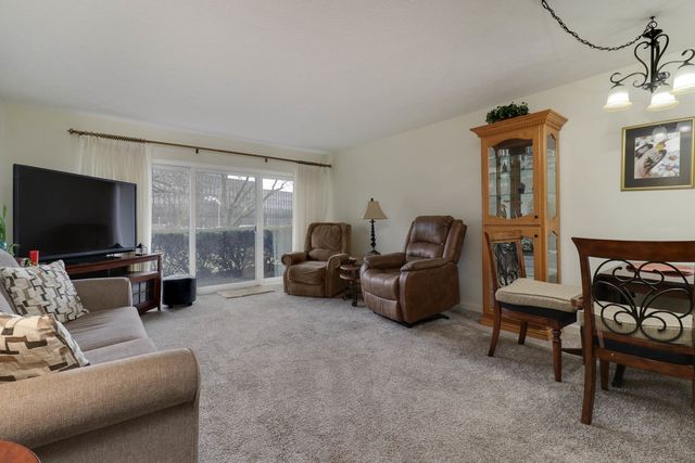 111 Rust Road 110, Bloomington, IL 61701