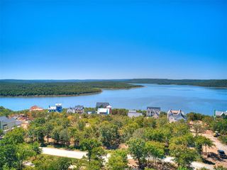 131 Lower Greenway, Carlton Landing, OK 74432