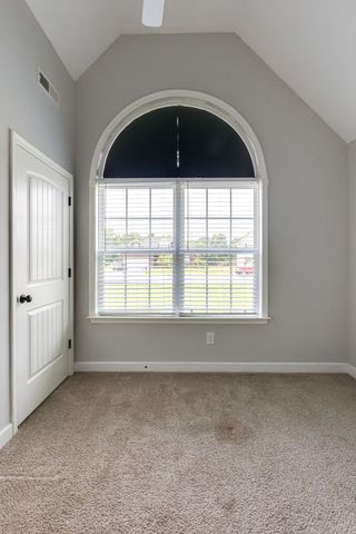 2524 Auldridge Dr, Christiana, TN 37037