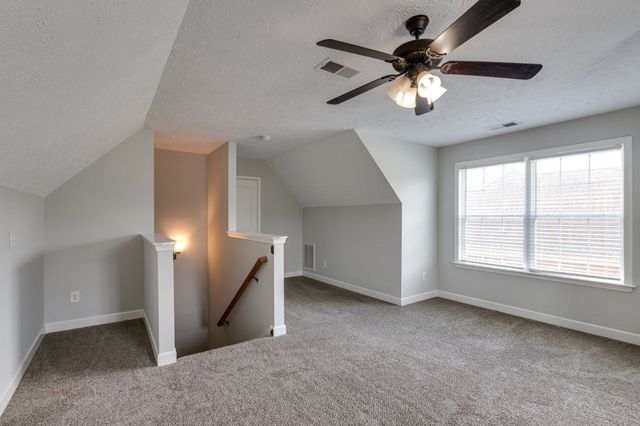 2524 Auldridge Dr, Christiana, TN 37037