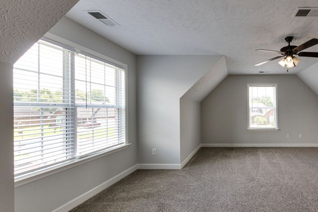 2524 Auldridge Dr, Christiana, TN 37037