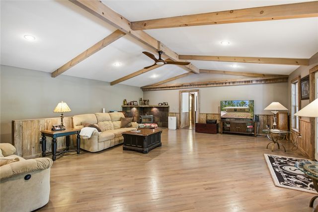 215 Boxwood Lane, Westminster, SC 29693