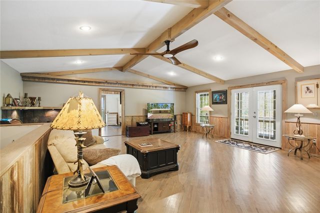 215 Boxwood Lane, Westminster, SC 29693