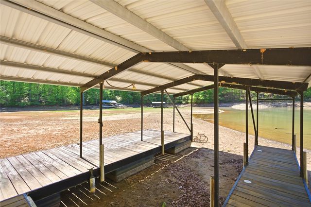 215 Boxwood Lane, Westminster, SC 29693