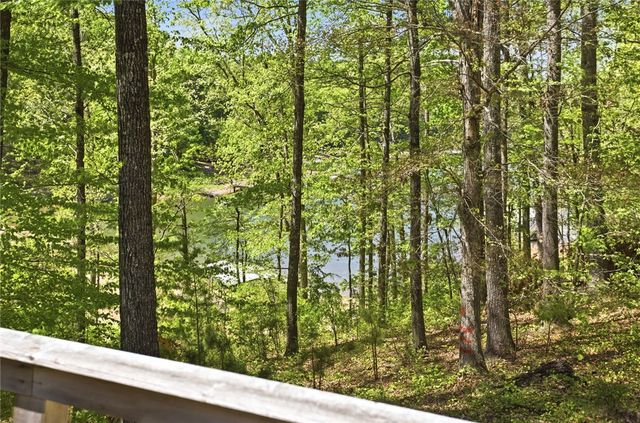 215 Boxwood Lane, Westminster, SC 29693