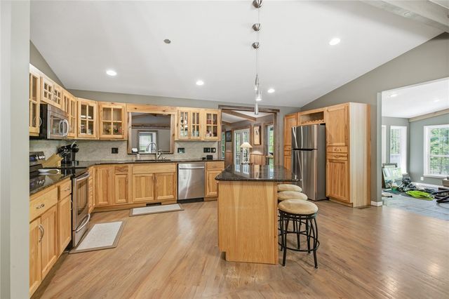 215 Boxwood Lane, Westminster, SC 29693
