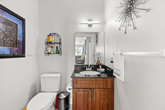 668 NW 155th Ter, Pembroke Pines, FL 33028