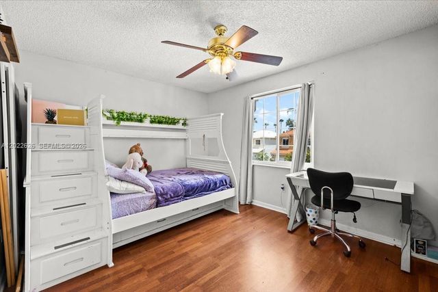 668 NW 155th Ter, Pembroke Pines, FL 33028