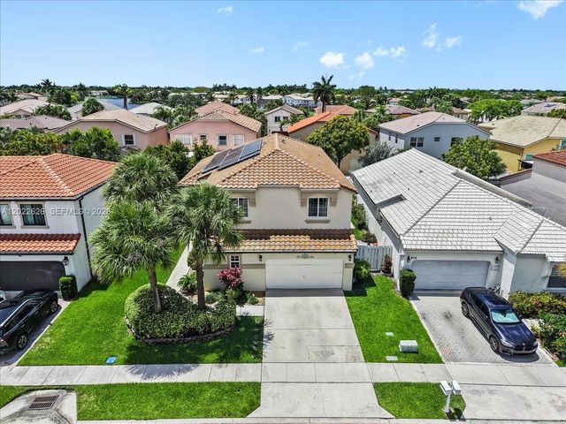 668 NW 155th Ter, Pembroke Pines, FL 33028