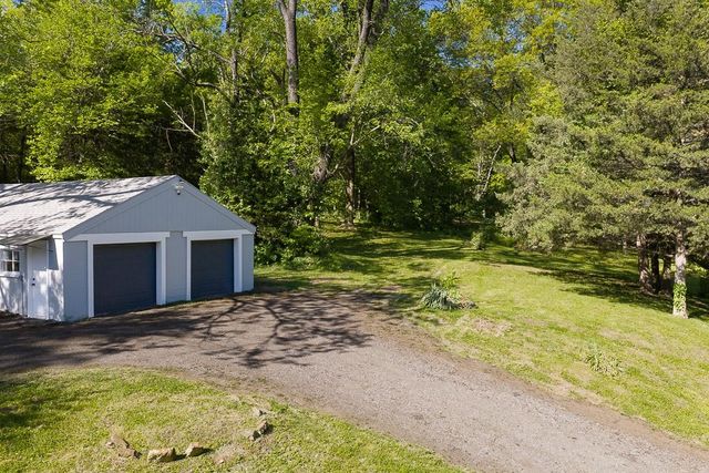 226 S 68th Street, Kansas City, KS 66111