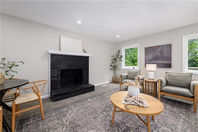 226 S 68th Street, Kansas City, KS 66111