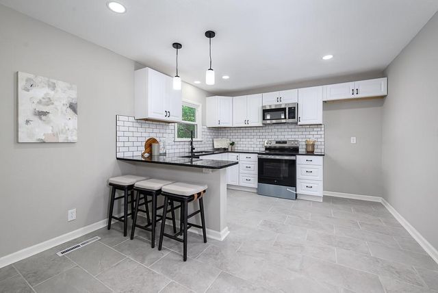 226 S 68th Street, Kansas City, KS 66111