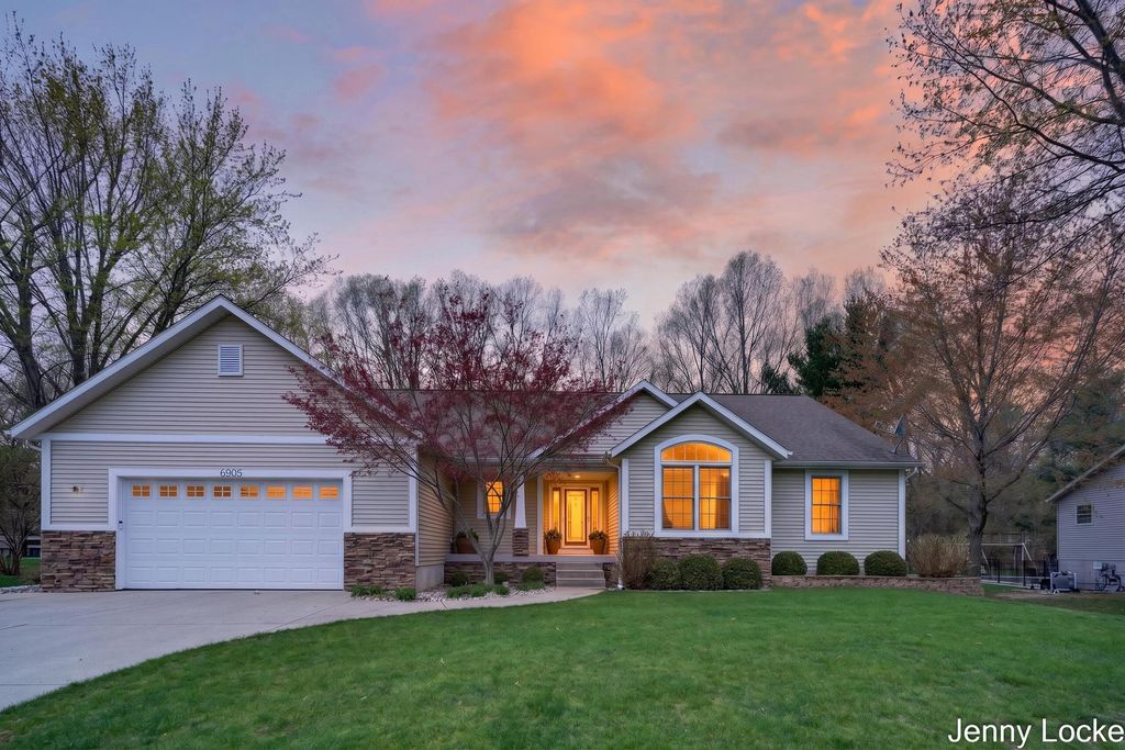6905 Lakita Drive, Fruitport Twp, MI 49415