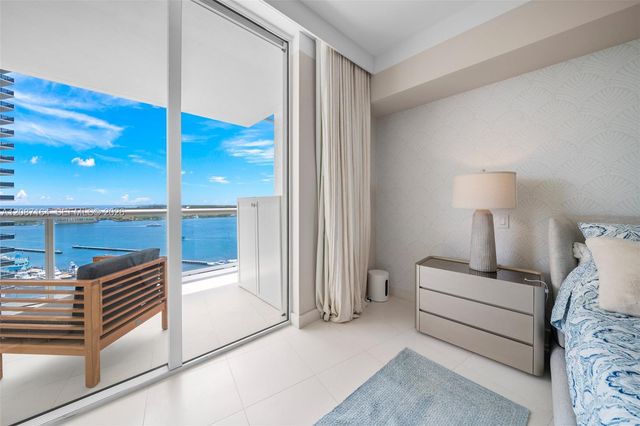 450 Alton Road 2105, Miami Beach, FL 33139