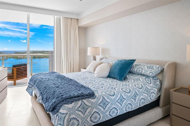 450 Alton Road 2105, Miami Beach, FL 33139