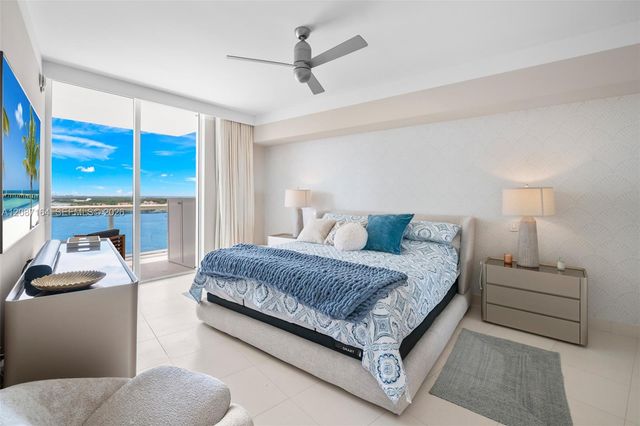 450 Alton Road 2105, Miami Beach, FL 33139