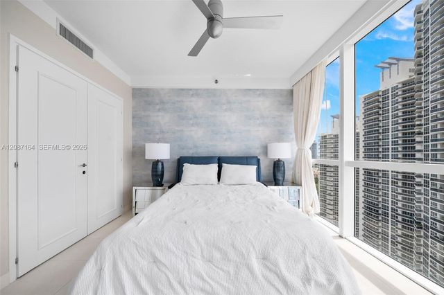 450 Alton Road 2105, Miami Beach, FL 33139