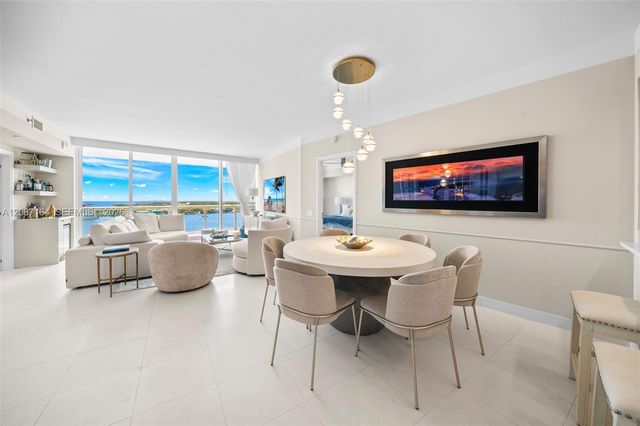 450 Alton Road 2105, Miami Beach, FL 33139