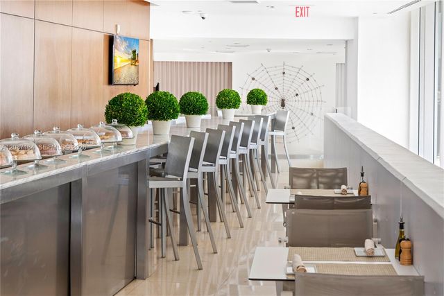 450 Alton Road 2105, Miami Beach, FL 33139