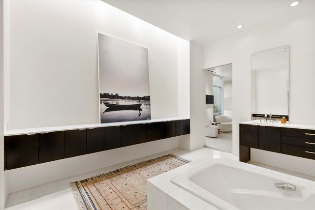 3740 Holland Avenue 3C, Dallas, TX 75219