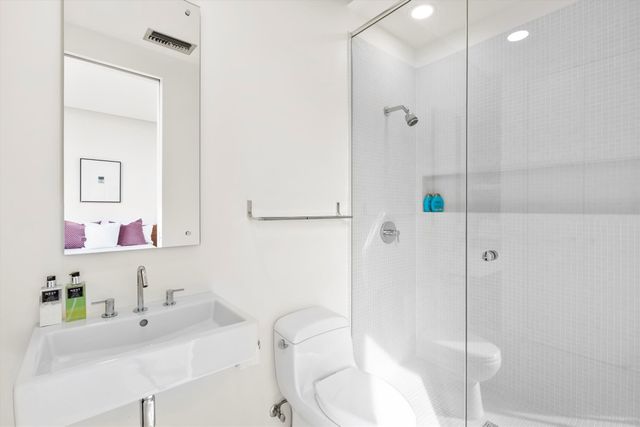 3740 Holland Avenue 3C, Dallas, TX 75219