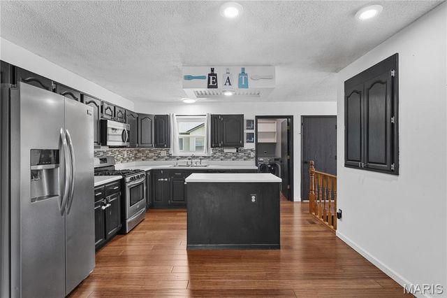 15619 91st Avenue, Florissant, MO 63034