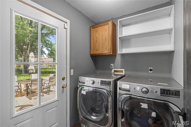 15619 91st Avenue, Florissant, MO 63034