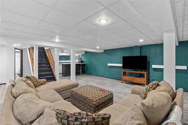 15619 91st Avenue, Florissant, MO 63034