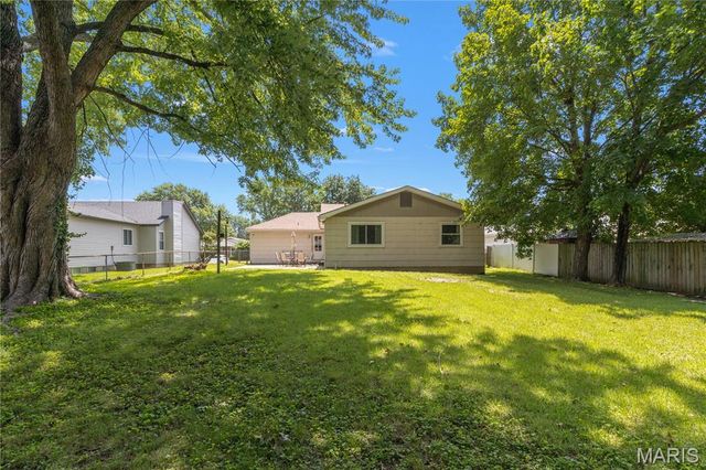 15619 91st Avenue, Florissant, MO 63034