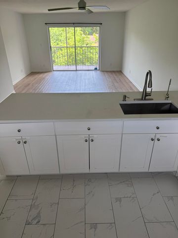 9280 SW 3rd Street 809, Boca Raton, FL 33428