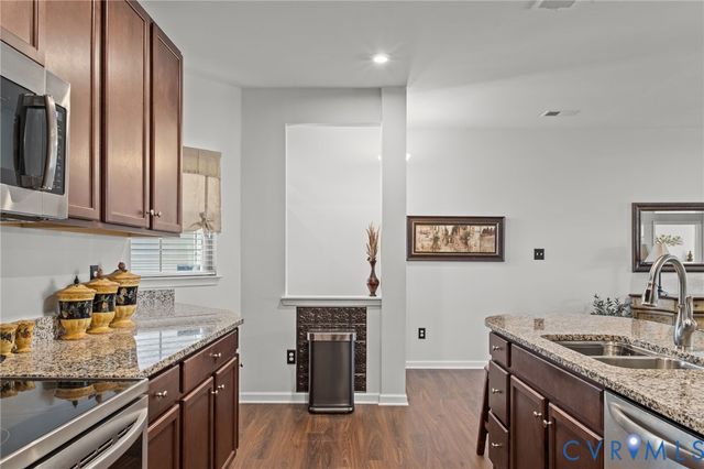 10613 Braden Parke Dr, Chesterfield, VA 23832